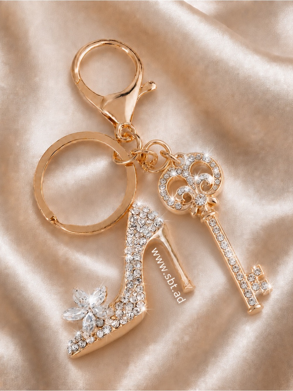 💕NEW Sparkling Bling Swarovski Crystal Keyring With Cinderella Shoe +Free Gift - Picture 4 of 5